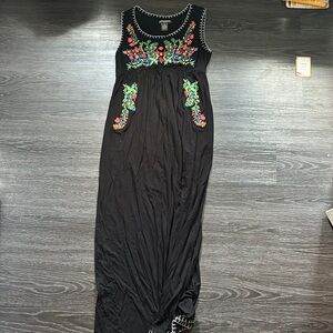 Chelsea and Theodore flower dress 👗